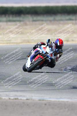 media/May-26-2024-Lets Ride (Sun) [[4952920045]]/B Group/1020am (Grapevine)/